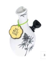 My Bud Vase® Love Bud Vase Bong