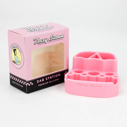 Blazy Susan | Dab Station