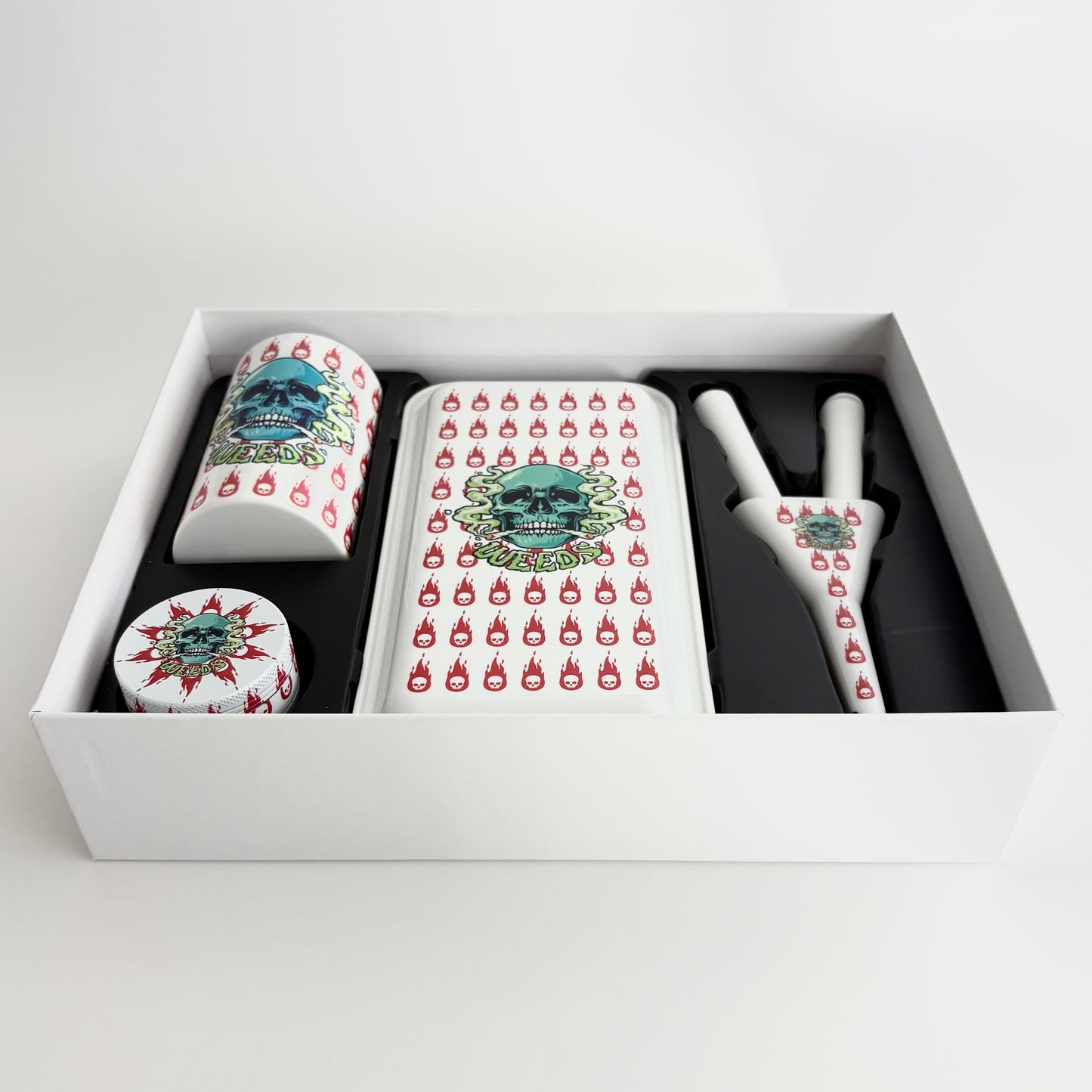 Alien / Skull Accessory Gift Set