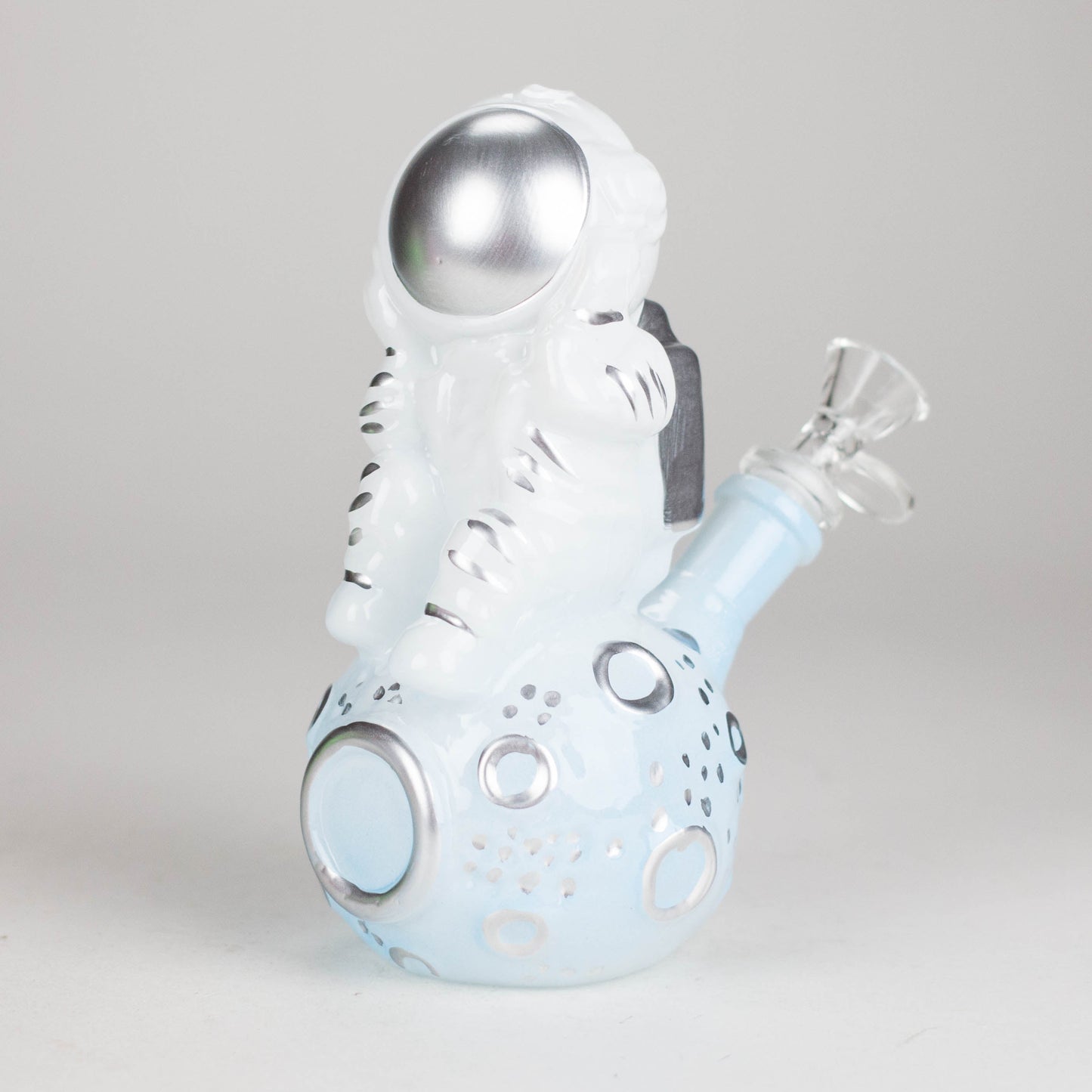 7" 3D Astronaut Glass Bong – Space Inspired Water Pipe