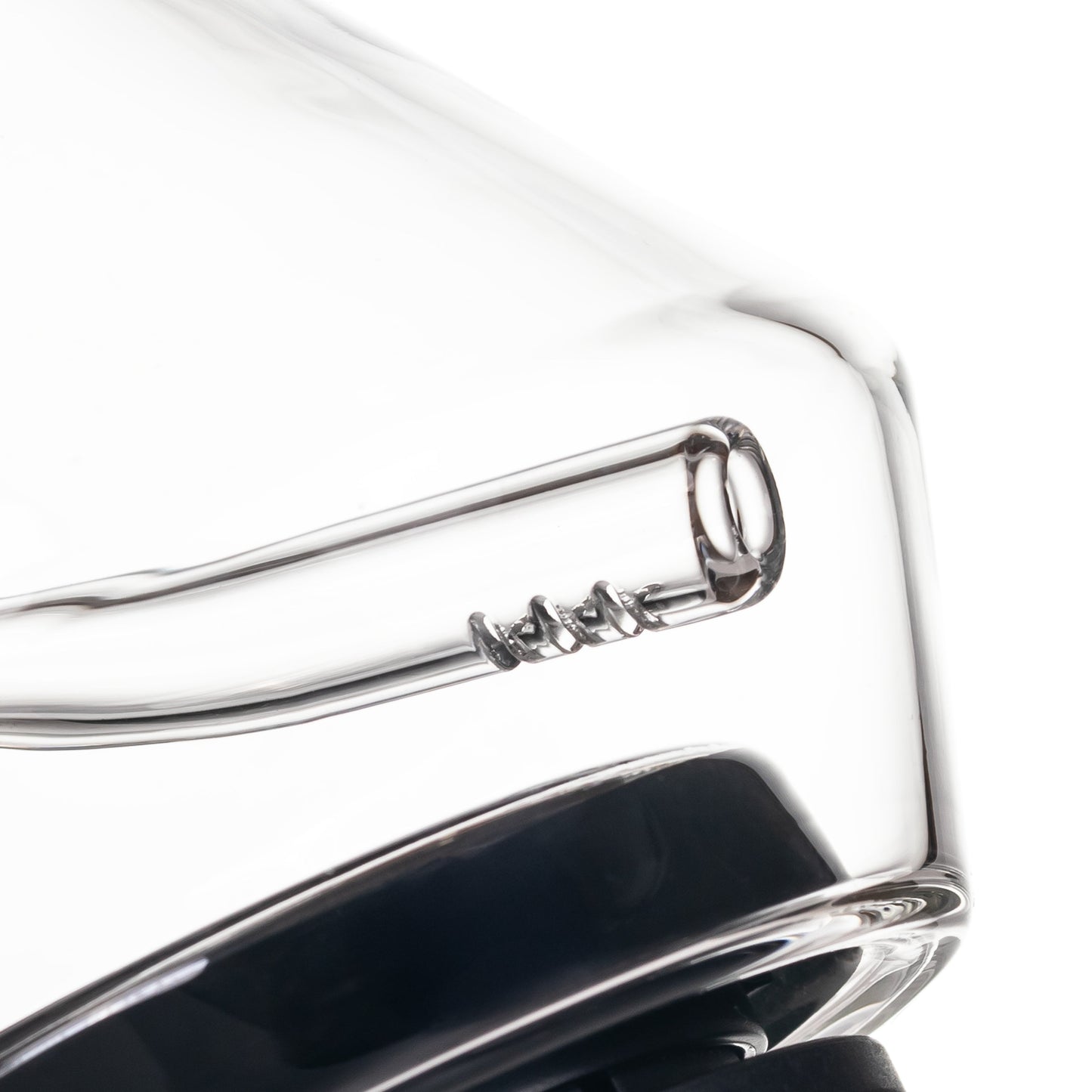 MJ Arsenal 10” Spill-Proof Nexus Bong w. Suction Cup Base